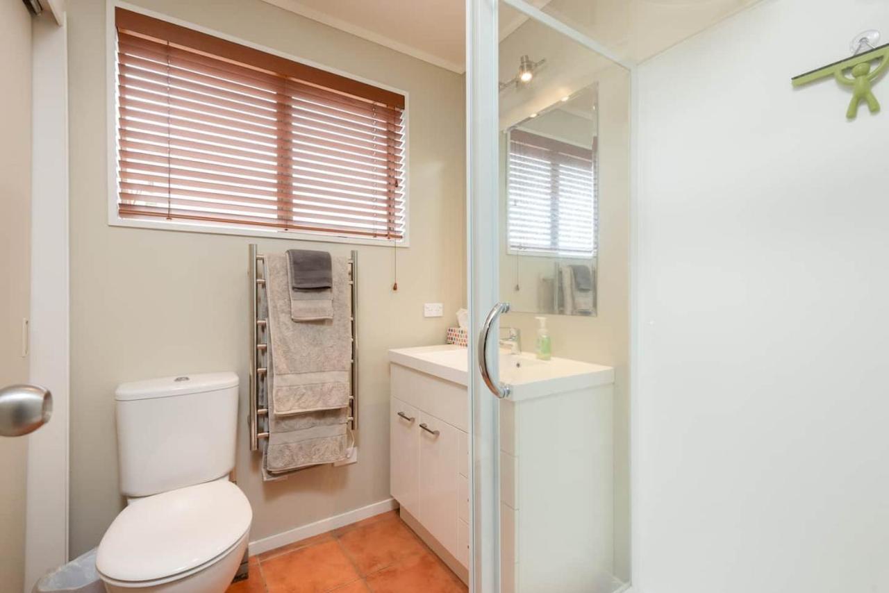 Villa Golfers Delight In Quiet Cul De Sac Mount Maunganui Exterior foto