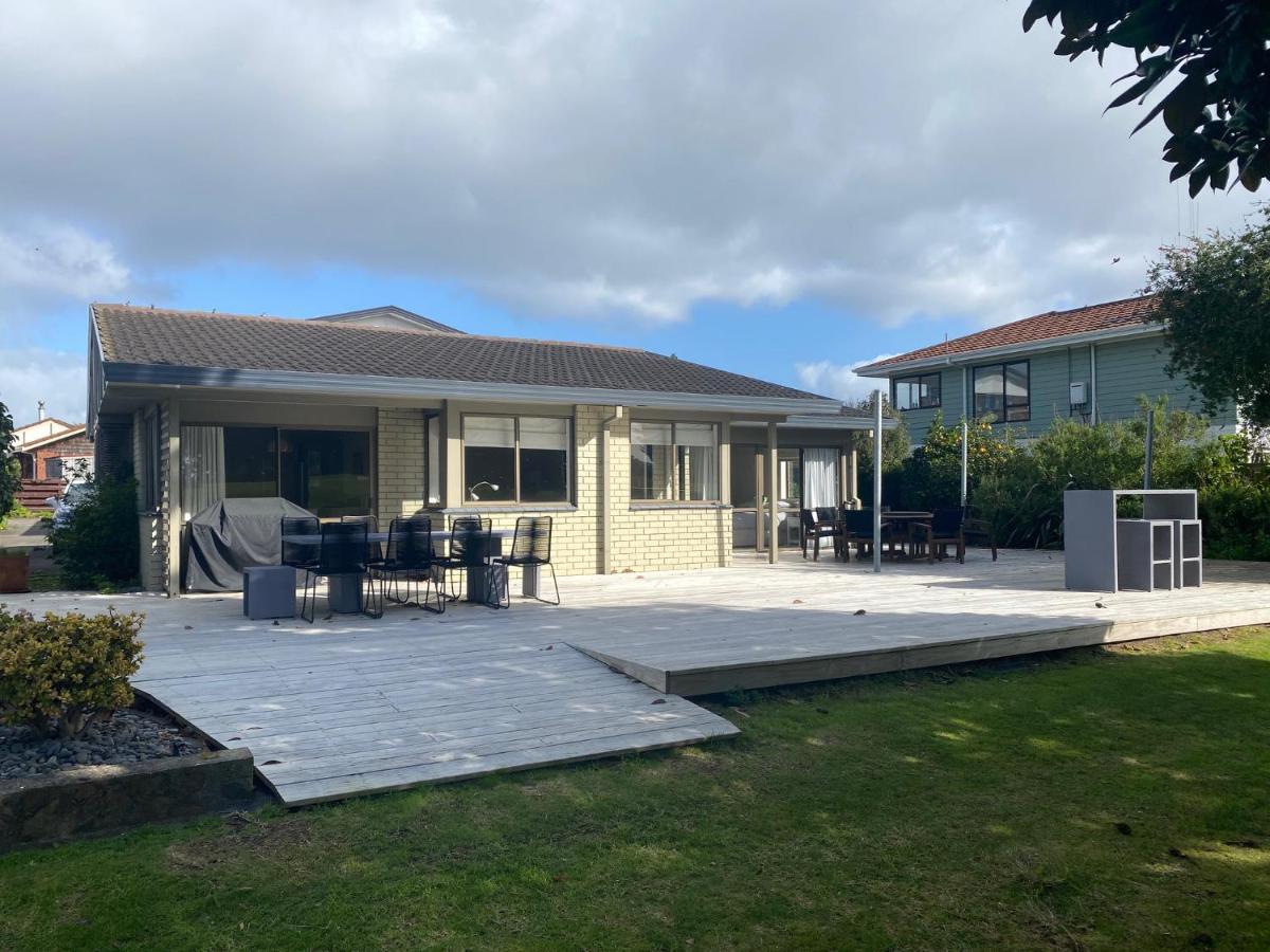 Villa Golfers Delight In Quiet Cul De Sac Mount Maunganui Exterior foto
